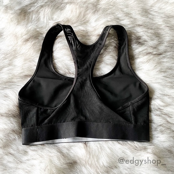 Victoria Sport | Player Mesh Racerback Sport Bra - Picture 2 of 7